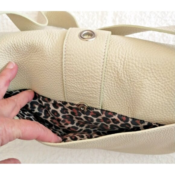 Maxx New York Leather Cream Handbag Shoulder Bag Adjustable Strap 12 x 6 x 3 - Picture 5 of 10